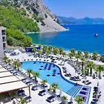 Premium Hotel