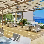 Premium Hotel