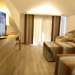 Hotel Premium 5*