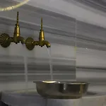Premium ホテル トゥルンチュ